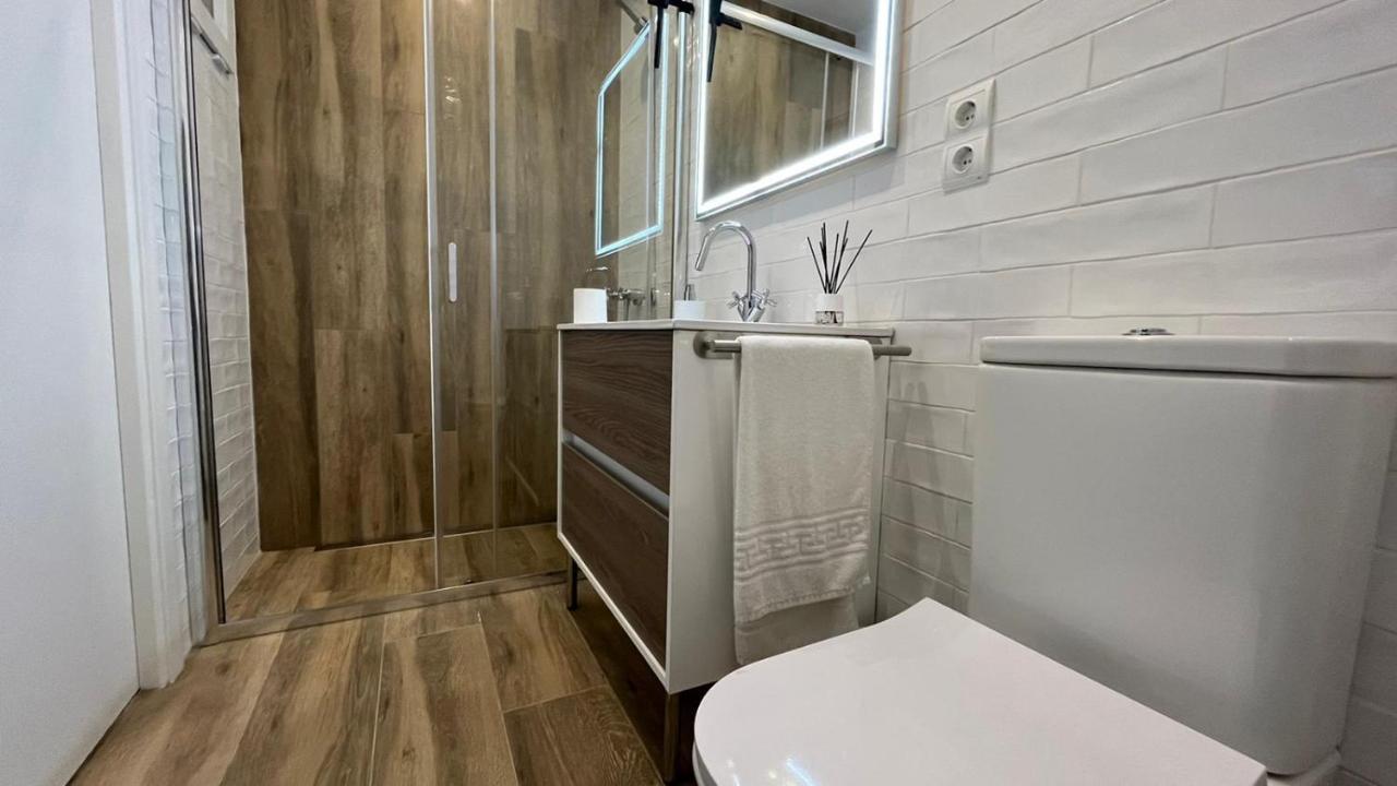Arrels Apartaments ลัมโปยา ภายนอก รูปภาพ