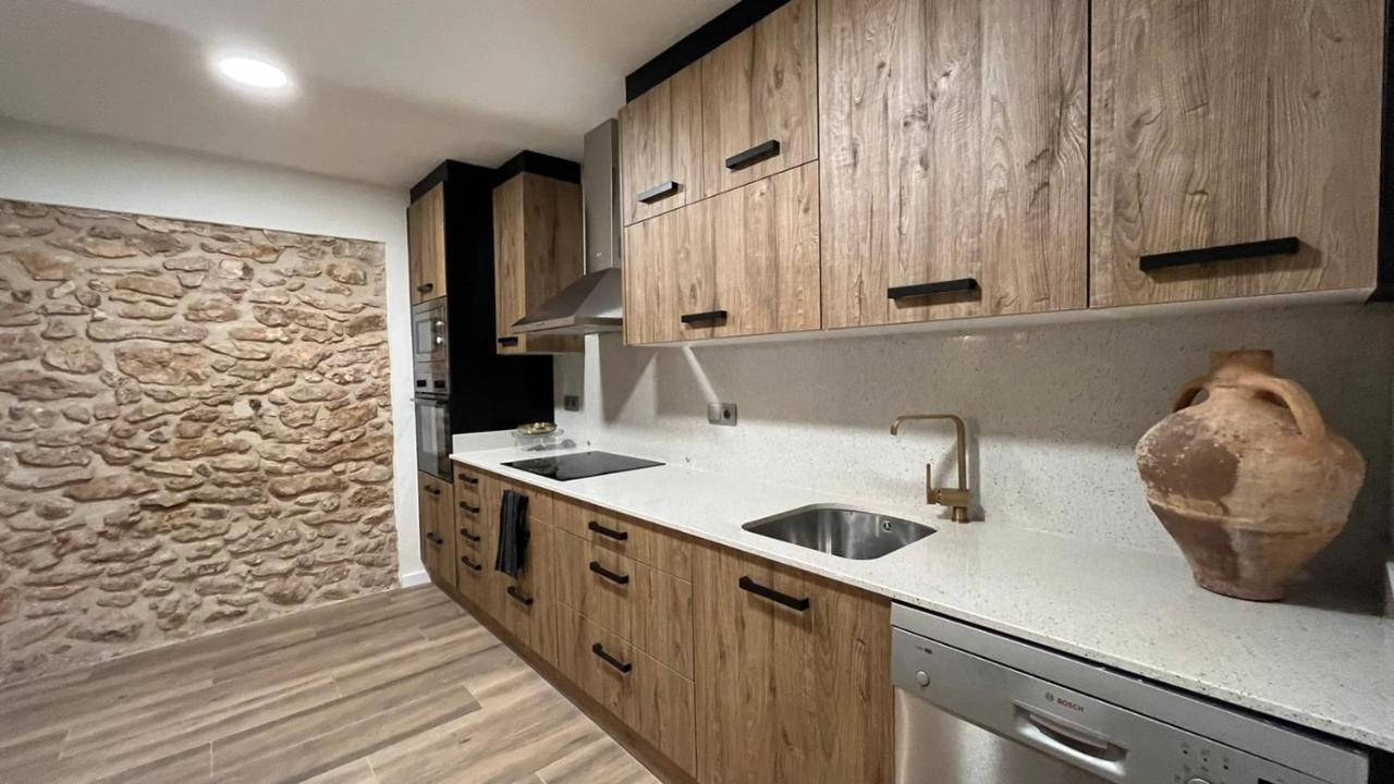 Arrels Apartaments ลัมโปยา ภายนอก รูปภาพ