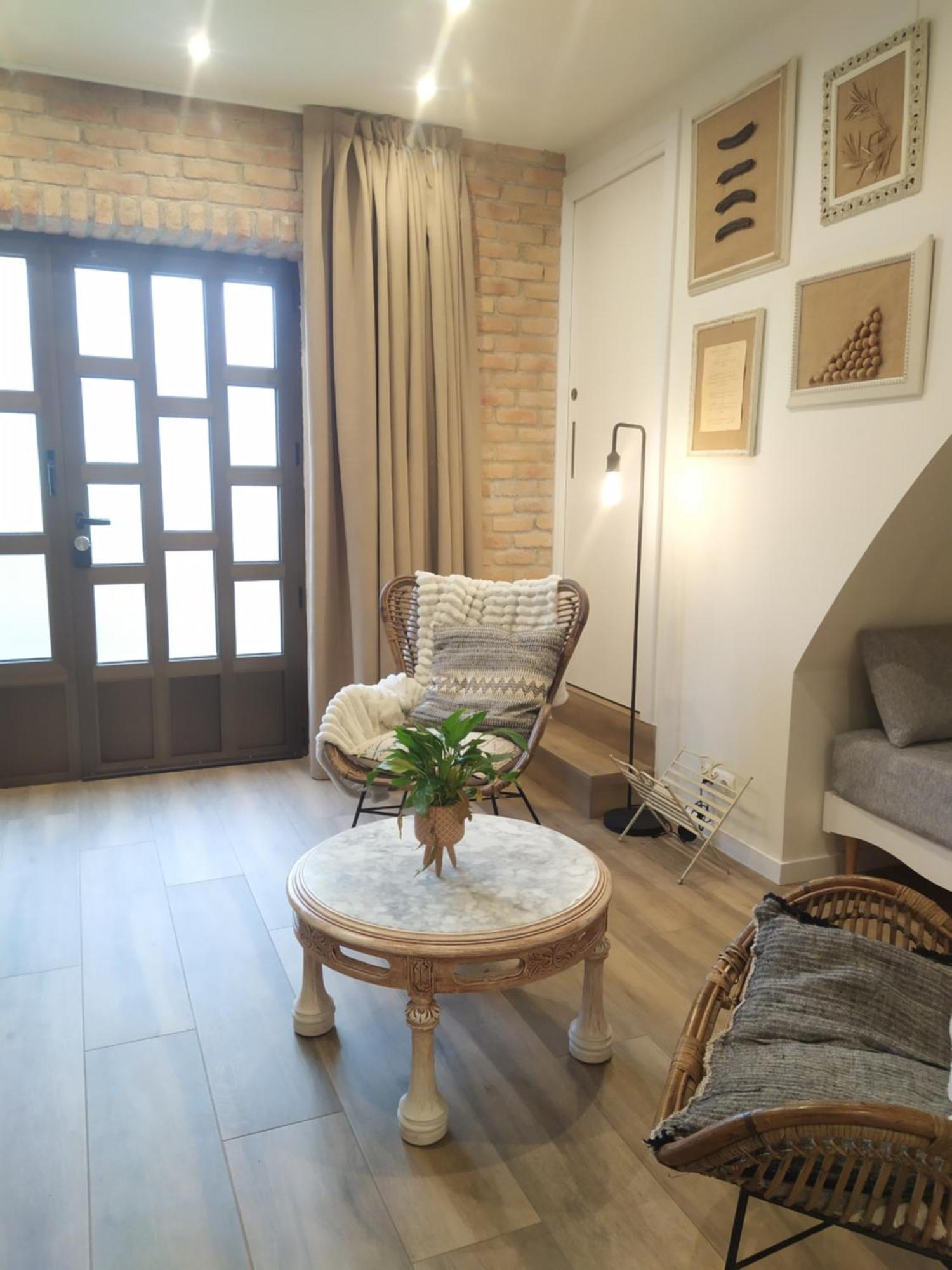 Arrels Apartaments ลัมโปยา ภายนอก รูปภาพ
